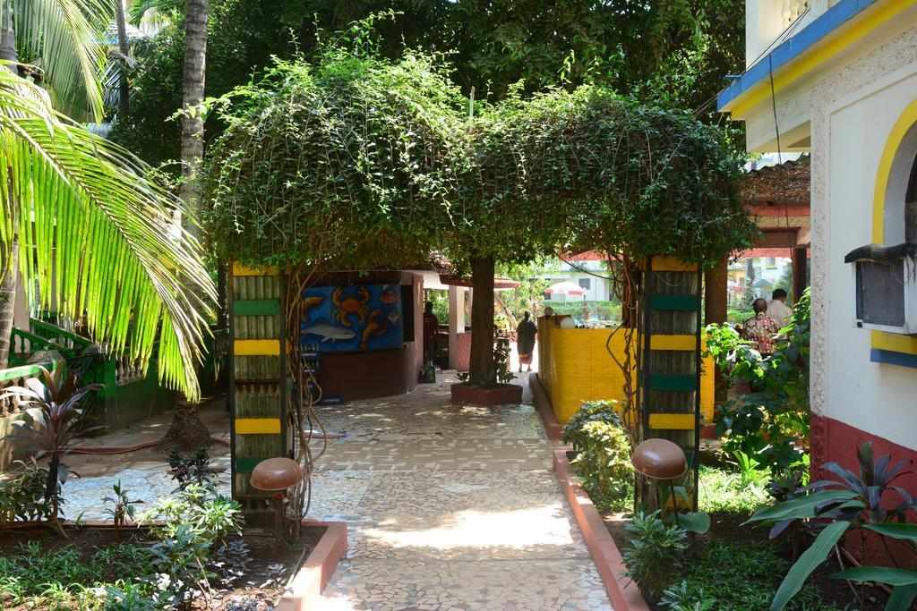 Colonia De Braganza Resorts Calangute Exterior photo